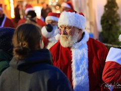Der Nikolaus kommt... - ©kalbacho-foto  Der Nikolaus kommt ... ist von Thomas & Kathy Schmid ins Leben gerufen worden, mit der Absicht, Kindern etwas gutes zu tun. So haben diese 2 im Jahr 2022 zum ersten Mal ein kleines Familienevent auf die Beine gestellt. . Text habe ich von der Homepage übernommen: https://www.dernikolauskommt.com