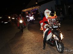 Der Nikolaus kommt... - ©kalbacho-foto  Der Nikolaus kommt ... ist von Thomas & Kathy Schmid ins Leben gerufen worden, mit der Absicht, Kindern etwas gutes zu tun. So haben diese 2 im Jahr 2022 zum ersten Mal ein kleines Familienevent auf die Beine gestellt. . Text habe ich von der Homepage übernommen: https://www.dernikolauskommt.com
