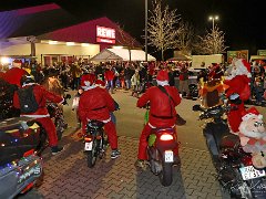 Der Nikolaus kommt... - ©kalbacho-foto  Der Nikolaus kommt ... ist von Thomas & Kathy Schmid ins Leben gerufen worden, mit der Absicht, Kindern etwas gutes zu tun. So haben diese 2 im Jahr 2022 zum ersten Mal ein kleines Familienevent auf die Beine gestellt. . Text habe ich von der Homepage übernommen: https://www.dernikolauskommt.com