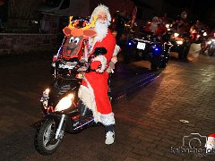 Der Nikolaus kommt © kalbacho-foto  Der Nikolaus kommt, eine Veranstaltung zugunsten der Kinder & Jugendfeuerwehr Lorch