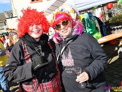 Rosenmontagsbasar © kalbacho-foto  Rosenmontagsbasar im Hilchenhaushof, geboten werden Tänze aus der LCV-Tanzabteilung, musikalisch gestaltet wird der Tag von den Lorcher Schloßbergmusikanten
