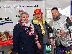 Rosenmontagsbasar © kalbacho-foto  Rosenmontagsbasar im Hilchenhaushof, geboten werden Tänze aus der LCV-Tanzabteilung, musikalisch gestaltet wird der Tag von den Lorcher Schloßbergmusikanten