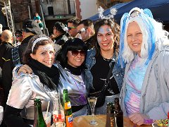 Rosenmontagsbasar © kalbacho-foto  Rosenmontagsbasar im Hilchenhaushof, geboten werden Tänze aus der LCV-Tanzabteilung, musikalisch gestaltet wird der Tag von den Lorcher Schloßbergmusikanten