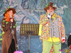 Rosenmontagsbasar © kalbacho-foto  Rosenmontagsbasar im Hilchenhaushof, geboten werden Tänze aus der LCV-Tanzabteilung, musikalisch gestaltet wird der Tag von den Lorcher Schloßbergmusikanten