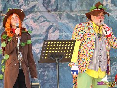 Rosenmontagsbasar © kalbacho-foto  Rosenmontagsbasar im Hilchenhaushof, geboten werden Tänze aus der LCV-Tanzabteilung, musikalisch gestaltet wird der Tag von den Lorcher Schloßbergmusikanten